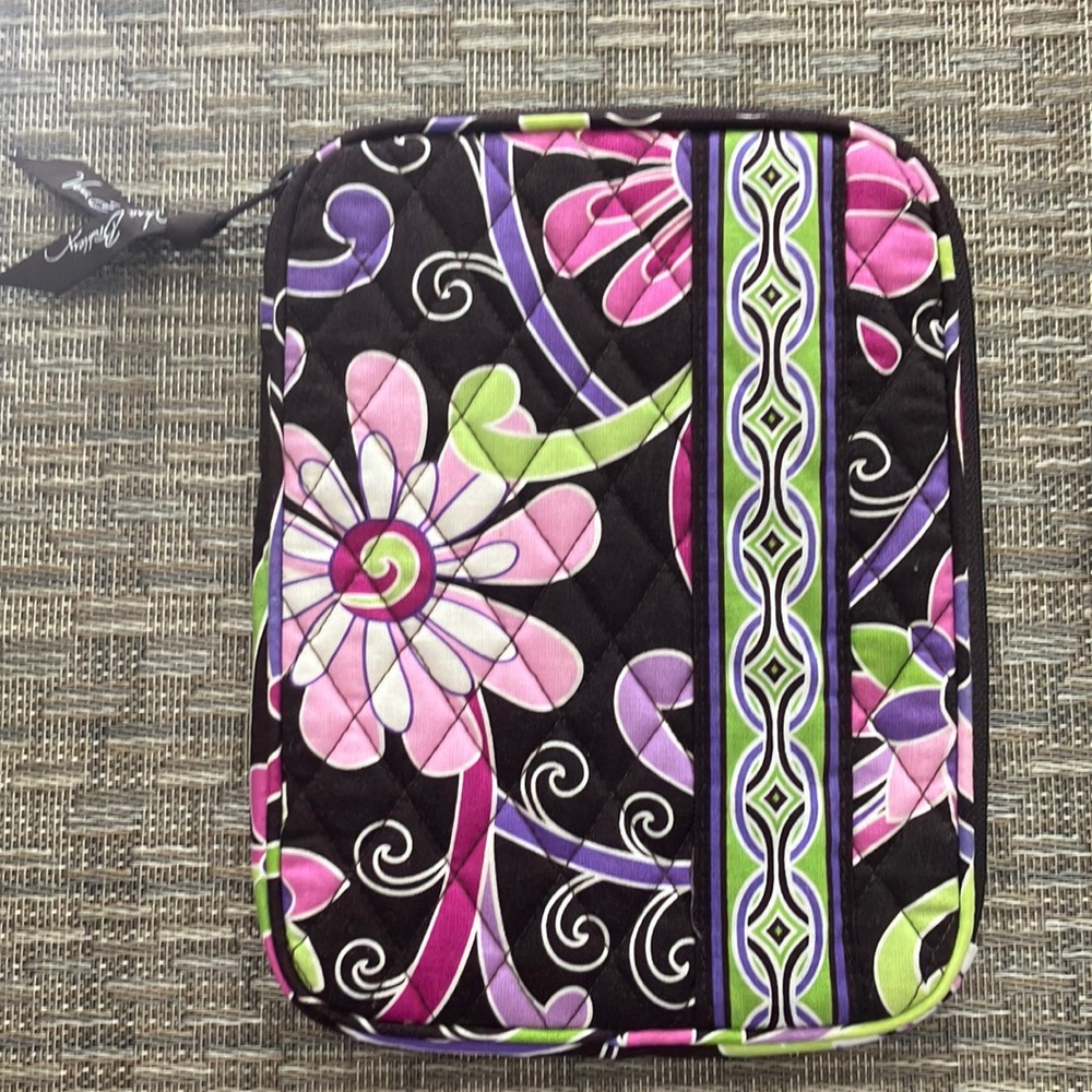 NWOT Vera Bradley Purple Punch E reader cover